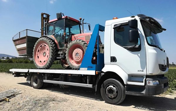 MURPATRANS Empresa de transporte de tractores y transporte de maquinaria agrícola en Murcia y Alicante
